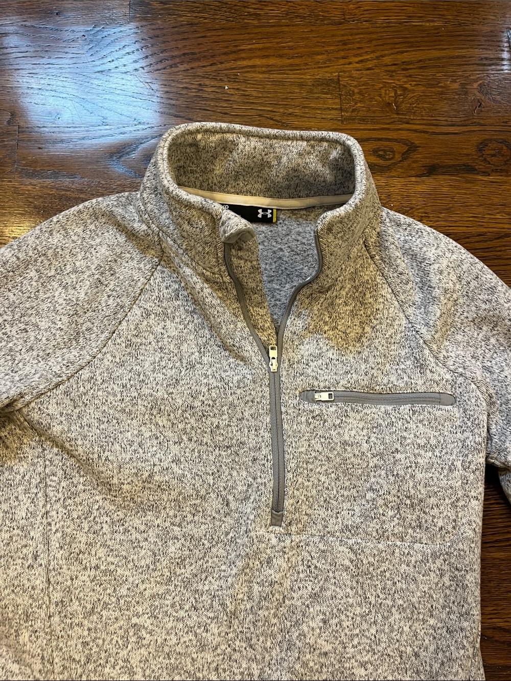 Excellent quality” Under  Armour “ladies quarter zip size small or petite